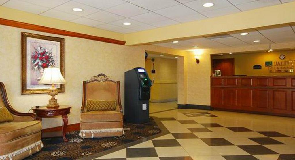 Quality Inn & Suites Bensalem Dış mekan fotoğraf